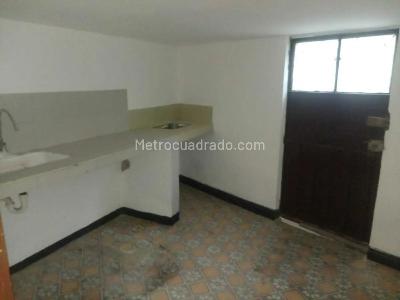 Casa de 5 alcobas en venta en La Resurreccion, Bogotá, 143 m² · foto 10 de 20