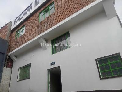 Casa de 5 alcobas en venta en La Resurreccion, Bogotá, 143 m² · foto 14 de 20