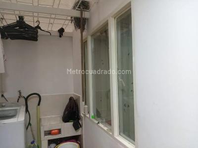 Casa de 5 alcobas en venta en Villa Nelly, Bogotá, 210 m² · foto 10 de 10