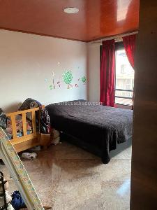 Casa de 5 alcobas en venta en Escocia, Bogotá, 216 m² · foto 7 de 18
