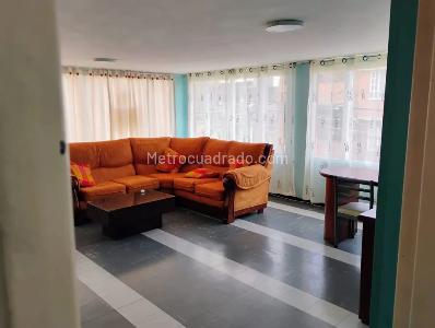 Casa de 5 alcobas en venta en San Jose Obrero, Bogotá, 384 m² · foto 5 de 17
