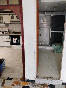 Casa de 5 alcobas en venta en San Jose Obrero, Bogotá, 384 m² · foto 12 de 17