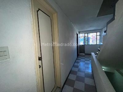 Casa de 5 alcobas en venta en Bochica Sur, Bogotá, 270 m² · foto 15 de 20