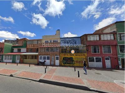 Casa de 5 alcobas en venta en Quiroga Sur, Bogotá, 280 m² · foto 3 de 5