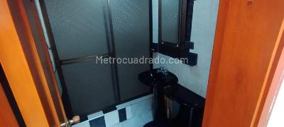 Casa de 5 alcobas en venta en El Vergel, Bogotá, 220 m² · foto 20 de 20