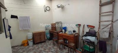 Casa de 5 alcobas en venta en El Vergel, Bogotá, 220 m² · foto 13 de 20