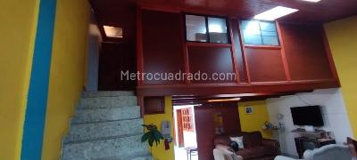Casa de 5 alcobas en venta en El Vergel, Bogotá, 220 m² · foto 16 de 20