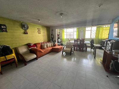 Casa de 5 alcobas en venta en Gustavo Restrepo, Bogotá, 478 m² · foto 11 de 20
