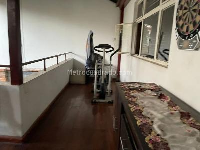 Casa de 5 alcobas en venta en Salitre Greco, Bogotá, 370 m² · foto 8 de 18