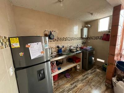 Apartamento de 3 alcobas en venta en Compartir Sector 2, Soacha, 41 m² · foto 12 de 13