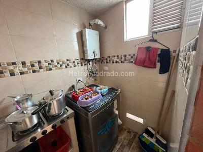 Apartamento de 3 alcobas en venta en Compartir Sector 2, Soacha, 41 m² · foto 5 de 13