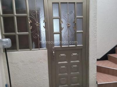 Casa de 5 alcobas en venta en San Jose Sur Oriental, Bogotá, 586 m² · foto 7 de 9