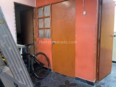 Casa de 5 alcobas en venta en Libertador, Bogotá, 430 m² · foto 8 de 19