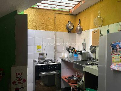 Casa de 5 alcobas en venta en Libertador, Bogotá, 430 m² · foto 13 de 19