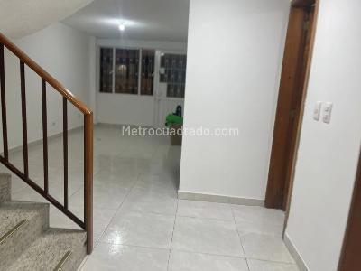 Casa en venta en Lombardia, Bogotá · foto 6 de 11