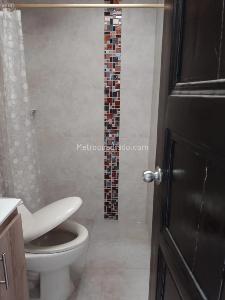 Casa de 5 alcobas en venta en Floralia I Sector, Bogotá, 259 m² · foto 5 de 20