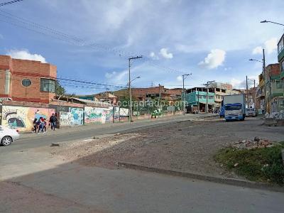 Casa de 5 alcobas en venta en Las Quintas Del Sur, Bogotá, 240 m² · foto 5 de 14