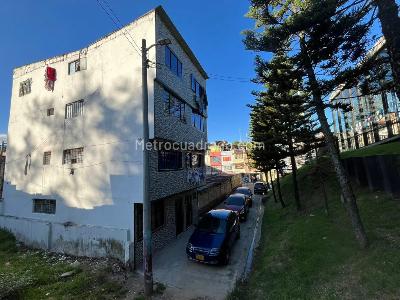 Casa de 5 alcobas en venta en 20 De Julio, Bogotá · foto 6 de 18