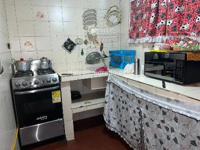 Casa de 5 alcobas en venta en Atenas, Bogotá, 320 m² · foto 9 de 17