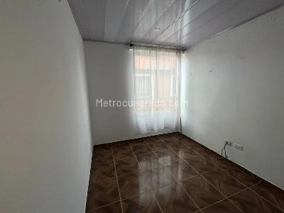 Casa de 4 alcobas en venta en Compartir Sector 3, Soacha, 48 m² · foto 6 de 15