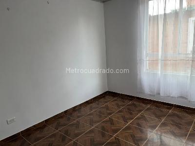 Casa de 4 alcobas en venta en Compartir Sector 3, Soacha, 48 m² · foto 7 de 15