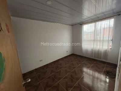 Casa de 4 alcobas en venta en Compartir Sector 3, Soacha, 48 m² · foto 13 de 15