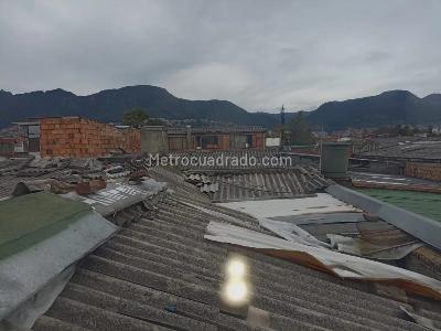 Casa de 5 alcobas en venta en San Antonio, Bogotá, 310 m² · foto 9 de 10