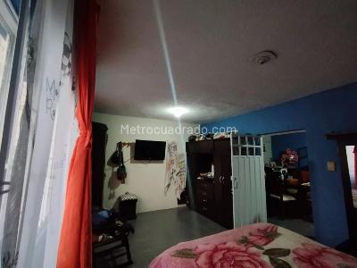 Casa en venta en Perdomo Alto, Bogotá · foto 9 de 20