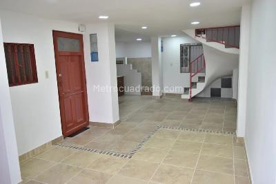 Casa de 5 alcobas en venta en Centenario, Bogotá, 224 m² · foto 10 de 20