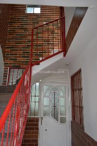 Casa de 5 alcobas en venta en Centenario, Bogotá, 224 m² · foto 11 de 20