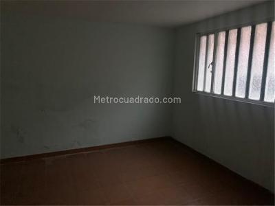 Casa de 5 alcobas en venta en San Benito, Bogotá, 284 m² · foto 6 de 20
