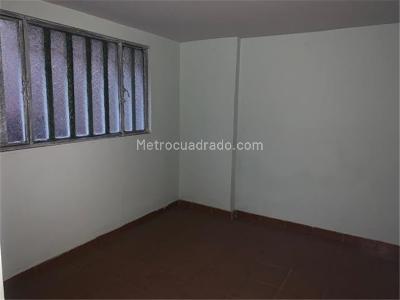 Casa de 5 alcobas en venta en San Benito, Bogotá, 284 m² · foto 8 de 20
