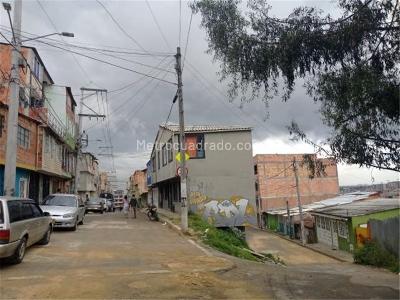 Casa en venta en Perdomo Alto, Bogotá · foto 3 de 20