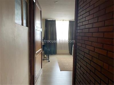 Casa de 5 alcobas en venta en Santa Isabel Sur, Bogotá, 400 m² · foto 16 de 20