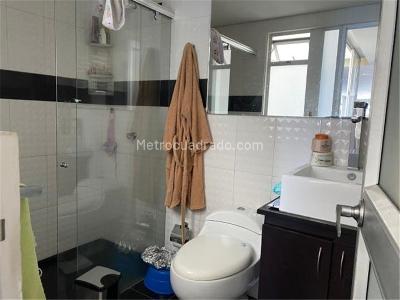 Casa en venta en Engativa, Bogotá · foto 12 de 19