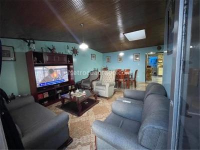 Casa en venta en Fontibon, Bogotá · foto 8 de 20