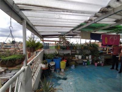 Casa de 5 alcobas en venta en San Pablo, Bogotá, 324 m² · foto 11 de 15