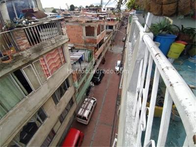 Casa de 5 alcobas en venta en San Pablo, Bogotá, 324 m² · foto 15 de 15