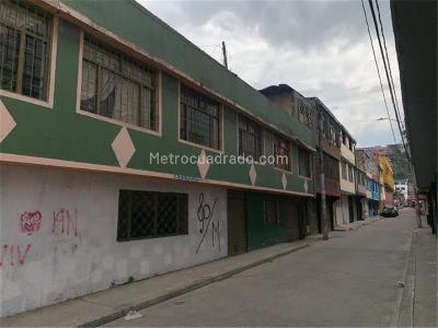 Casa de 5 alcobas en venta en La Estacion Bosa, Bogotá, 355 m² · foto 2 de 10