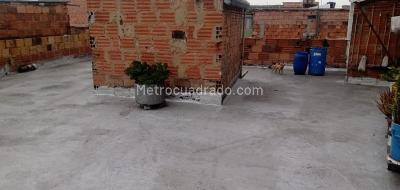 Casa en venta en El Carmen, Bogotá · foto 3 de 14