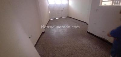 Casa en venta en El Carmen, Bogotá · foto 8 de 14