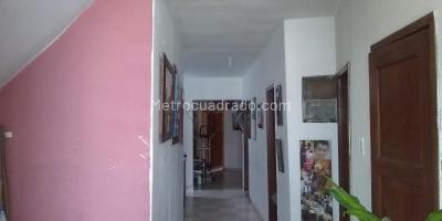 Casa de 5 alcobas en venta en Luna Park, Bogotá, 587 m² · foto 13 de 20