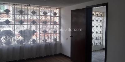 Casa en venta en San Antonio, Bogotá · foto 5 de 19