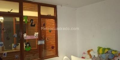 Casa de 5 alcobas en venta en Santa Isabel Sur, Bogotá, 436 m² · foto 7 de 16