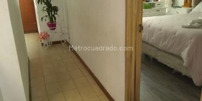 Casa de 5 alcobas en venta en Santa Isabel Sur, Bogotá, 436 m² · foto 9 de 16