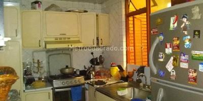 Casa de 5 alcobas en venta en Santa Isabel Sur, Bogotá, 436 m² · foto 12 de 16