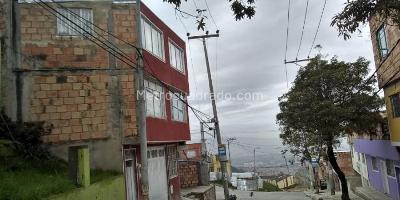 Casa en venta en Villa Del Cerro, Bogotá · foto 3 de 20