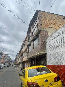 Casa de 5 alcobas en venta en San Francisco, Bogotá, 340 m² · foto 4 de 18