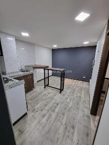 Casa de 5 alcobas en venta en Madelena, Bogotá, 252 m² · foto 9 de 20
