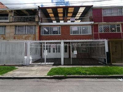 Casa de 5 alcobas en venta en La Asuncion, Bogotá, 320 m² · foto 2 de 15